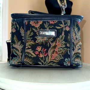 Gorgeous Jordache makeup carrier